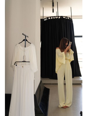 Yakası Lastikli Salaş Bluz