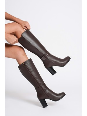 Analin Shoes Kadın Hakiki Deri Toka Detaylı Topuklu Çizme - Ceviz