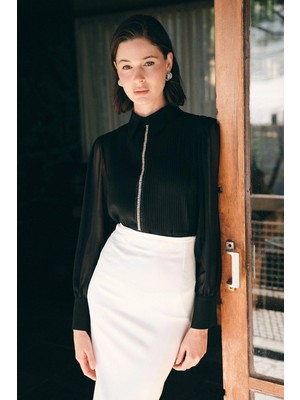 Sateen Nervür Detaylı Bluz - Siyah