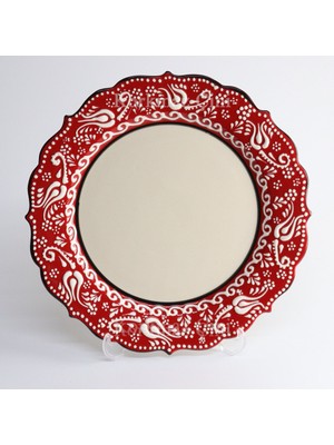 Korkmaz Çini 26 cm Beyaz Kabartma Kaligrafi Tabağı