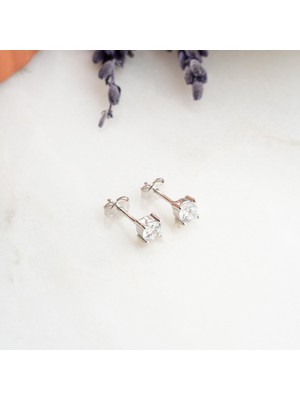 Nereze 925 Ayar Gümüş Pırlanta Montür 4 mm Tektaş Küpe