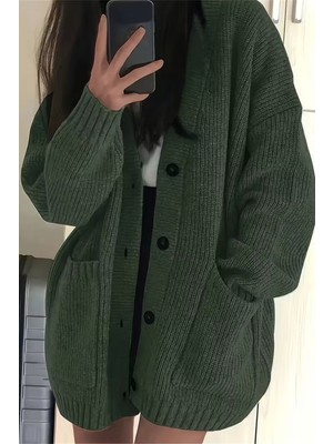 Cool Street Kadın Oversize Cepli Düğmeli V Yaka Triko Hırka