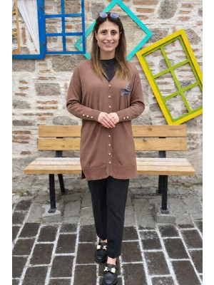 Kuş Nakışlı Pul Detaylı Triko Hırka - Sütlü Kahve
