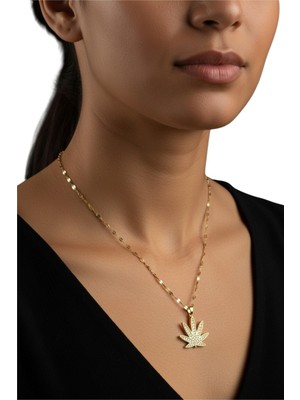 Yaprak Modelli Taşlı Gold Kolye