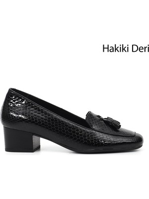 GÖNDERİ Kadın Siyah Kroko  GDZA134M0453 Küt Burun Kısa Kalın Topuklu Hakiki Deri Ayakkabı