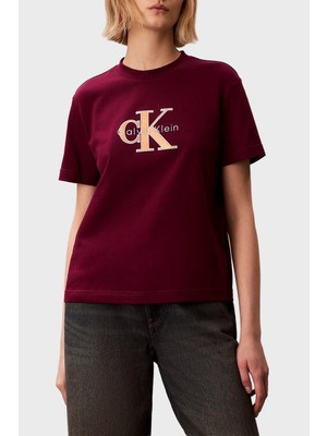 Calvin Klein Logolu Pamuklu Regular Fit Bisiklet Yaka T Shirt LV047E819G2E5 Bayan T Shirt LV047E819G 2e5