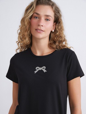 Lc Waikiki Yeni Sezon Bisiklet Yaka Parlak Taşlı Fiyonklu Kadın Tişört