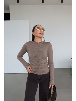 Özge Özgenç Önü Büzgülü Uzun Kollu Bluz