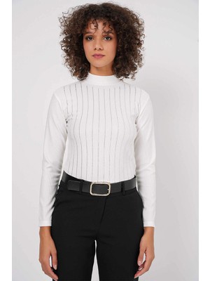 Hazelin Kadın Beyaz Yarım Balıkçı Önü Taşlı Body HZL25W-BD19221