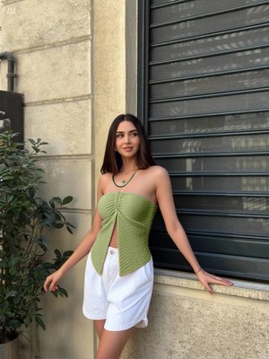 Hazelin Kadın Fıstık Yeşil Boyundan Bağlamalı Staplez Bluz HZL25S-ZK13581