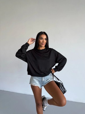Hazelin Kadın Siyah Bisiklet Yaka 2 Iplik Sweatshirt HZL25W-FRY123391
