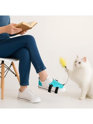 Hepta Collection Ayağa Takılan Kedi Oyun Oltası – Tüylü Kedi Egzersiz Oyuncağı – Elleri Serbest Bırakan Ayaklı Oyun O