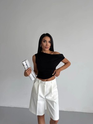 Hazelin Kadın Siyah Yandan Drapeli Kayık Yaka Sandy Bluz HZL25S-FRY123201