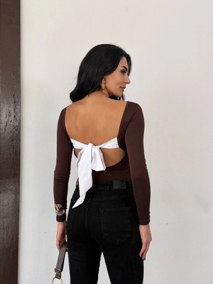 Hazelin Kadın Kahverengi Sırtı Açık Fiyonk Bağlamalı Uzun Kol Bluz HZL25W-FRY123661