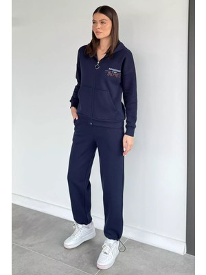 Gülseli Kadın Kapüşonlu Baskılı Ön Fermuarlı Şardonlu Bel Lastikli Eşofman Takımı P-00020312