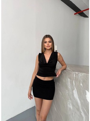 Hazelin Kadın Siyah Degaje Yaka Yanlardan Drapeli Sandy Bluz HZL25S-FRY123131