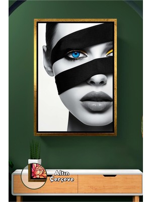 KOSS Dijital Mavi Göz Detaylı Siyah Beyaz Kadın Portre Modern Salon ve Ofis Duvar Dekoru Çerçeveli Kanvas Tablo