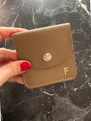 Pinkylola Design-Kare Model F Harfli Vizon Hakiki Deri Mini Bozuk Para Cüzdanı & Airpod Kılıfı