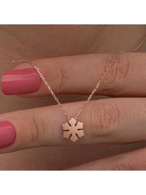 Katre46 925 Ayar Gümüş Rose Minimal Kar Tanesi Kadın Kolye