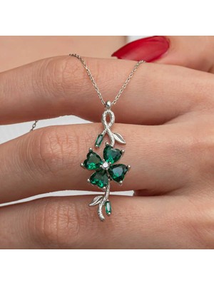 Katre46 Gümüş Dönen Yeşil Yonca Kadın Kolye