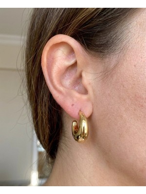 Milena Blake Yarım Ay Gold Çelik Küpe