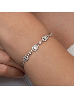 Katre46 Gümüş Üçlü Baget Taşlı Kadın Bileklik