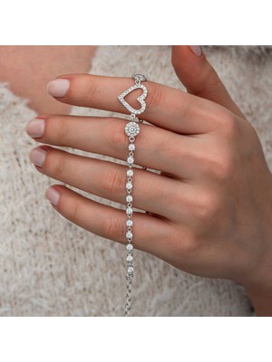 Katre46 Gümüş Zirkon Taşlı Kalpli Kadın Bileklik