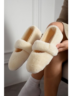 Sunstep Ultra Yumuşak Peluş Ses Yapmaz Hafif Taban Kadın Ev Babeti