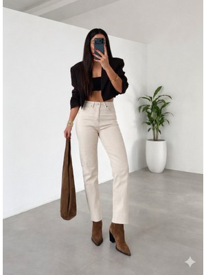 Ecenin Favorileri Ekru Kesik Paça Boy Fit Kadın Jean Pantolon