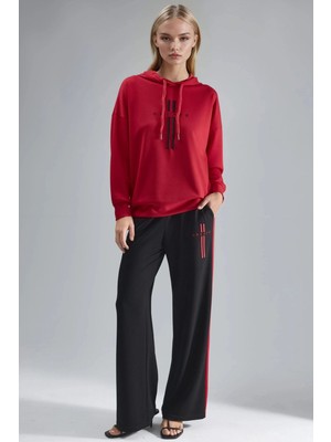 Hiccup Kadınlar Modal Dokulu Kapüşonlu Sweatshirt Ve Şerit Detaylı Pantolon Takımı Bersan Collection Kırmızı