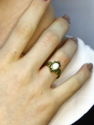 Esha Doğal Taş Sedef Doğal Taşlı Antik Ayarlanabilir Kadın Yüzük EUY78SF