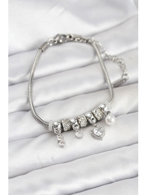 Pirinç Gümüş Renk Kalp Charmlı Kadın Bileklik