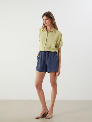 Lc Waikiki Yeni Sezon Beli Lastikli Dokulu Kadın Şort