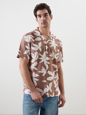 Lc Waikiki Yeni Sezon Regular Fit Kısa Kollu Desenli Erkek Gömlek