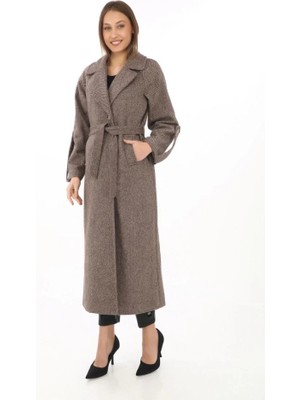 Uzun Kaşe Kaban – Yünlü Dokuma Kaşmir Kumaş, Kruvaze Yaka, Kuşaklı Astarlı Tesettür Uyumlu Şık Kışlık Siyah Model- Vizon