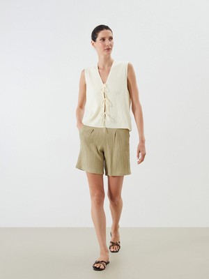 Lc Waikiki Yeni Sezon Beli Lastikli Dokulu Kadın Şort