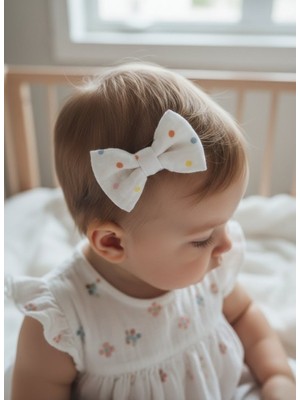 Toka Delisi Krem Renkli Puantiyeli Müslin Saçsız Bebek Tokası, Az Saçlı Bebek Tokası