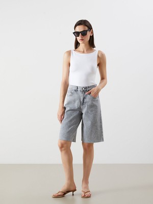 Lc Waikiki Yeni Sezon Bermuda Fit Kadın Jean Şortolon