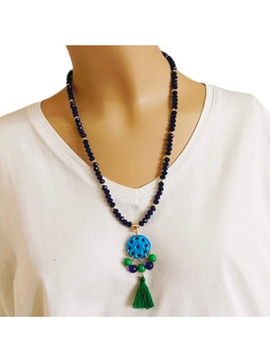 Sinem Şanlı Mavi Ay Kristal & Cam Boncuklu Süryani Nazar Taşı Kolye – Püsküllü Altın Detaylı, Kutulu