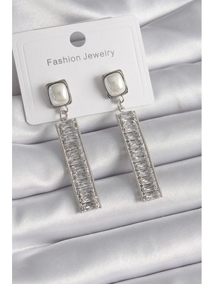 Üreticiniz Pirinç Gümüş Renk Kare Inci Zirkon Taşlı Su Yolu Model Kadın Küpe