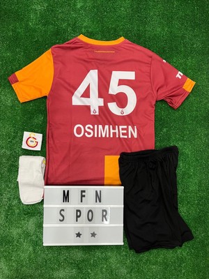 5 Yıldız 4'lü Set Galatâsarây./ Vic.tor Osim.he.n 2025/2026 Yeni Sezon Iç Saha Yeni Sezon Çocuk Forma Şort Bileklik Çorap