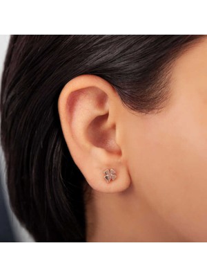 Katre46 Gümüş Rose Yonca Çivili Kadın Küpe