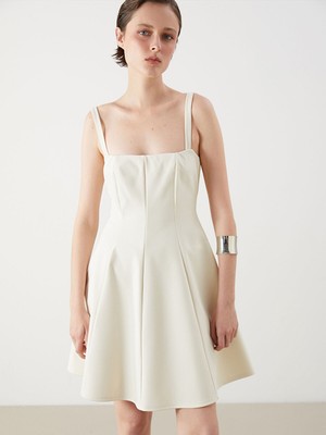 Lc Waikiki Yeni Sezon Kare Yaka Askılı Belden Oturtmalı Mini Elbise