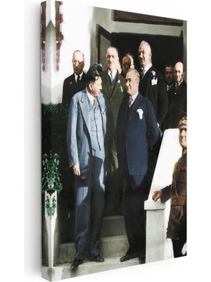 Tablofest Dikey Kanvas Tablo Atatürk Latife Hanım Merdiven Pozu Atatürk Tablosu Ev Ofis Duvar Dekoru