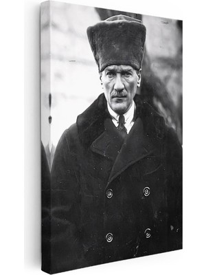 Tablofest Dikey Kanvas Tablo Atatürk Kalpaklı Kürklü Palto Kışlık Atatürk Tablosu Ev Ofis Duvar Dekoru