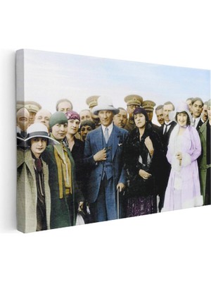 Tablofest Yatay Kanvas Tablo Atatürk Beyaz Şapkalı Duruş Atatürk Tablosu Ev Ofis Duvar Dekoru