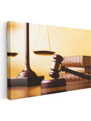 Tablofest Yatay Kanvas Tablo Tokmak ve Arka Planda Terazi Avukat Tablosu Ev Ofis Duvar Dekoru