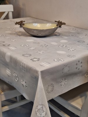 Başak Ev Tekstili Ithal Silinebilir Pvc Masa Örtüsü – Kaymaz Tabanlı, Kumaş Görünümlü Pvc Masa Örtüs