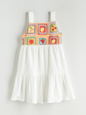 Lc Waikiki Yeni Sezon Kare Yaka Askılı Nakış Detaylı Kız Çocuk Elbise