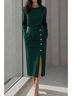 Gökyüzü Moda Kadın Uzun Kollu Bisiklet Yakalı Yandan Yırtmaçlı Düğmeli Midi Ithal Krep Elbise